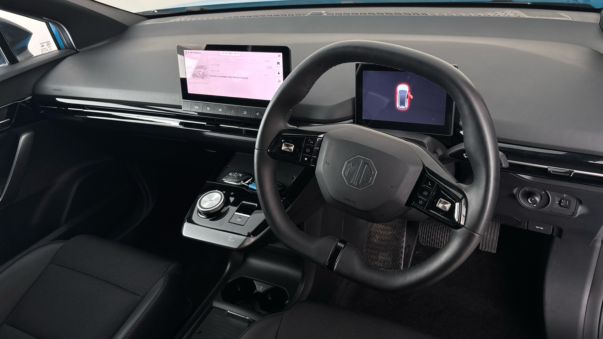 4027554 150kW Trophy EV Long Range 64kWh 5dr Auto