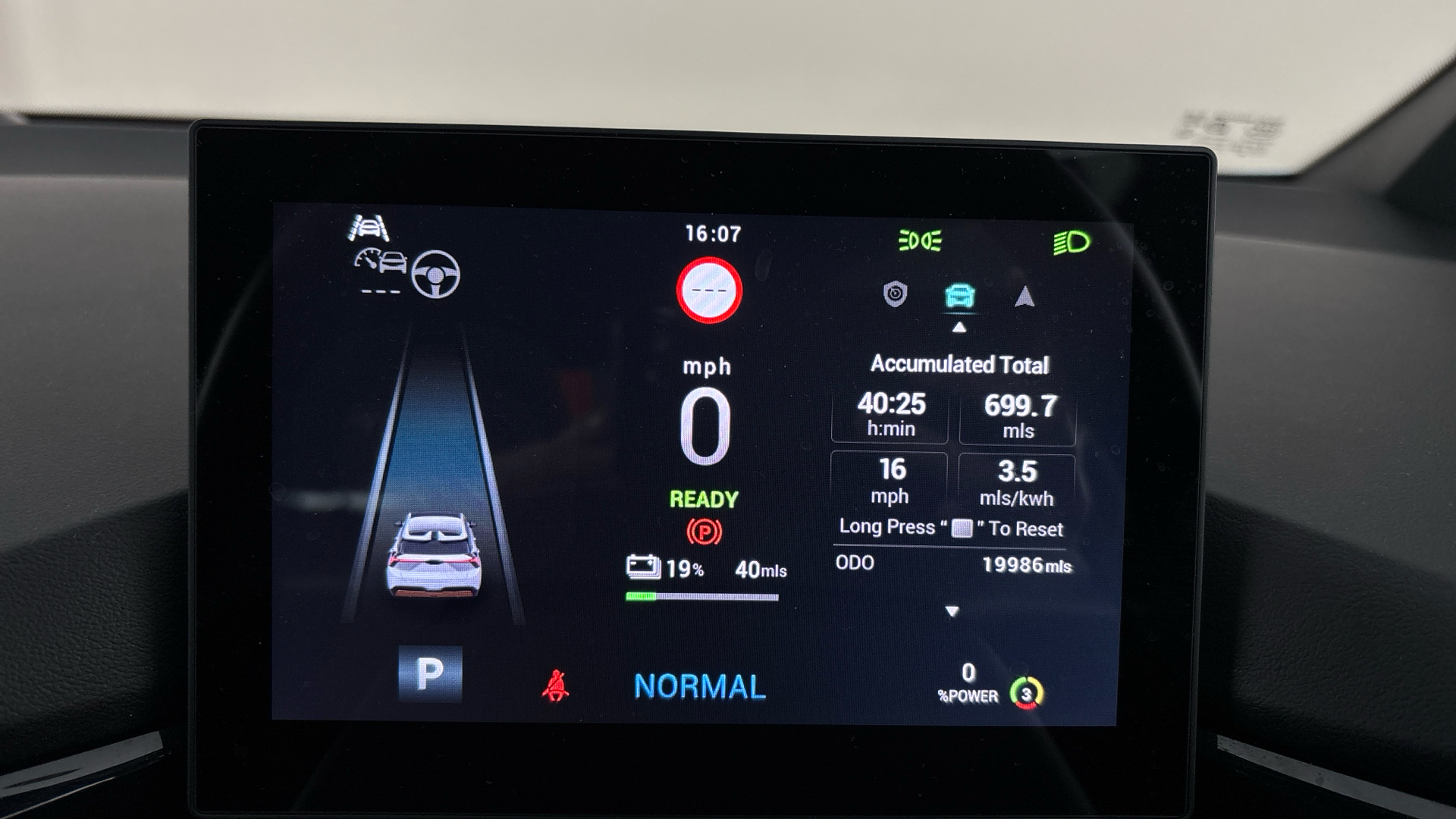 4027554 150kW Trophy EV Long Range 64kWh 5dr Auto