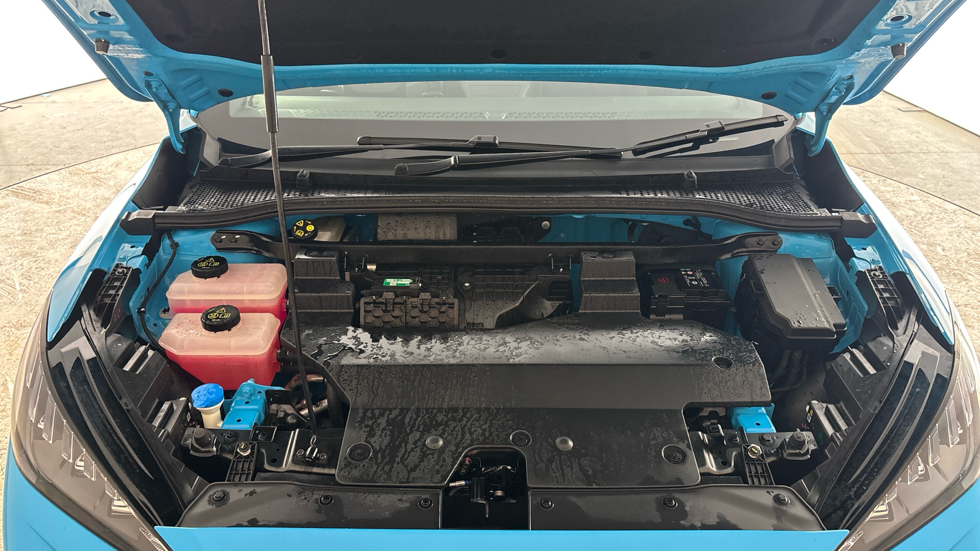 4027554 150kW Trophy EV Long Range 64kWh 5dr Auto