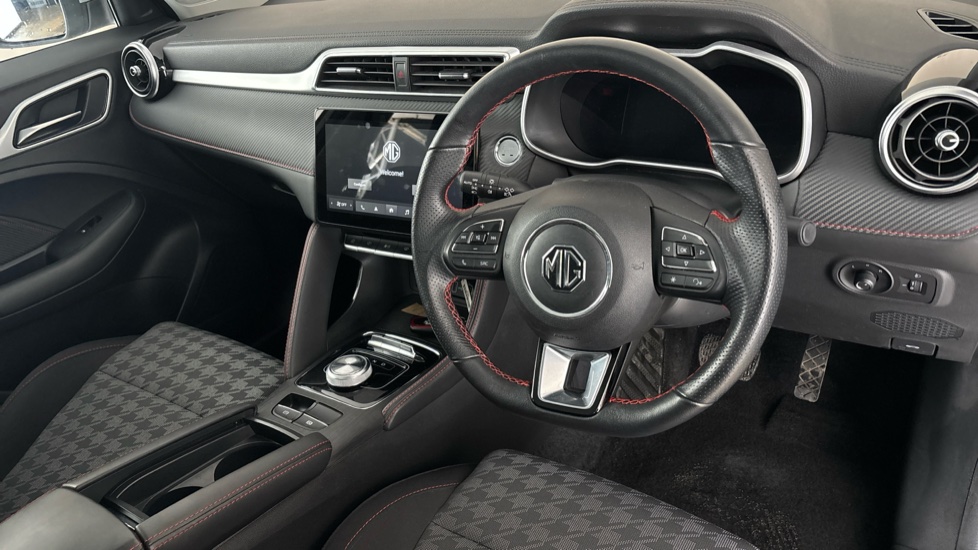 MG ZS Image 9