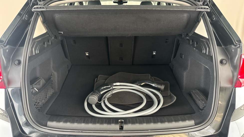 BMW iX1 ELECTRIC ESTATE 230kW xDrive30 xLine 65kWh 5dr Auto