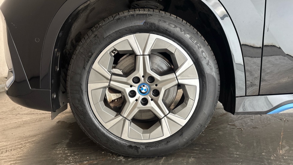 BMW iX1 ELECTRIC ESTATE 230kW xDrive30 xLine 65kWh 5dr Auto