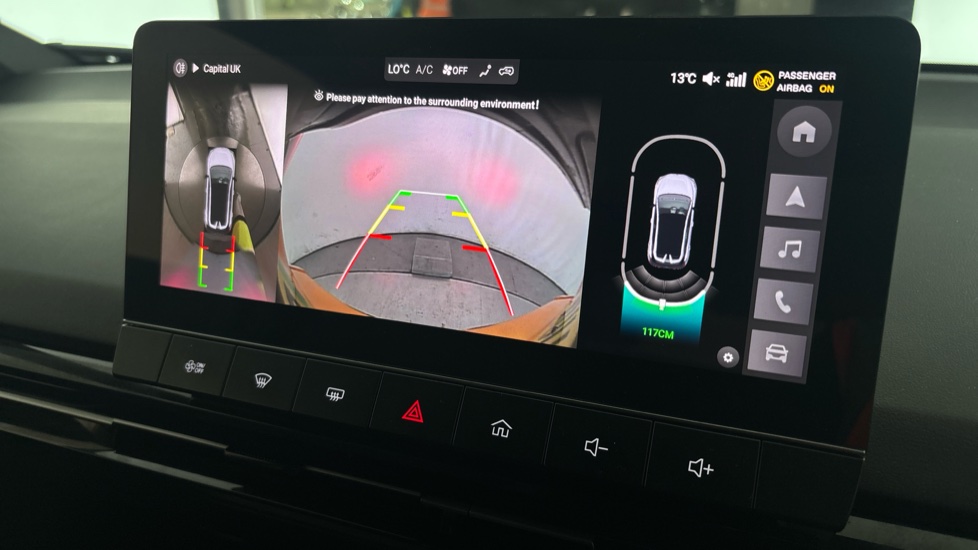 MG MG4 reverse camera