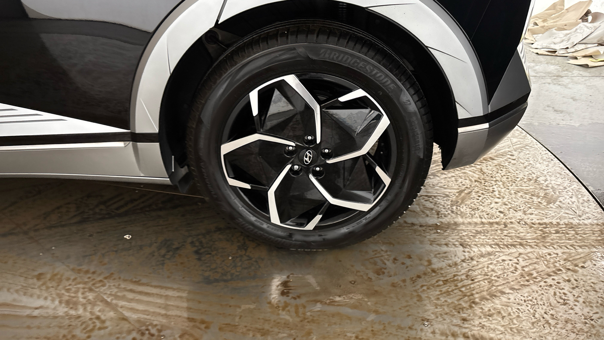 4057858 125kW Ultimate 58 kWh 5dr Auto