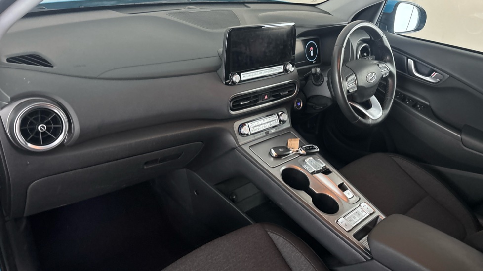 HYUNDAI KONA Image 10