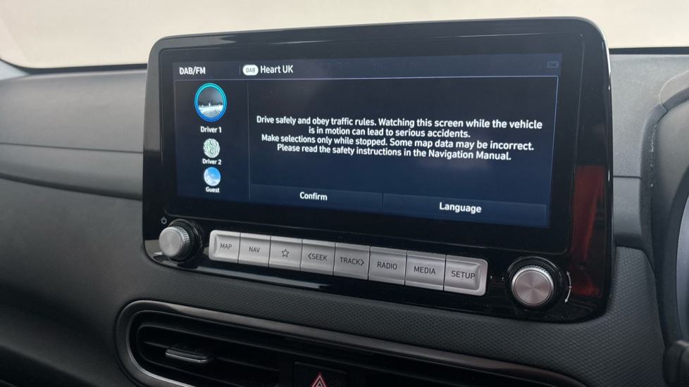 HYUNDAI KONA Image 12