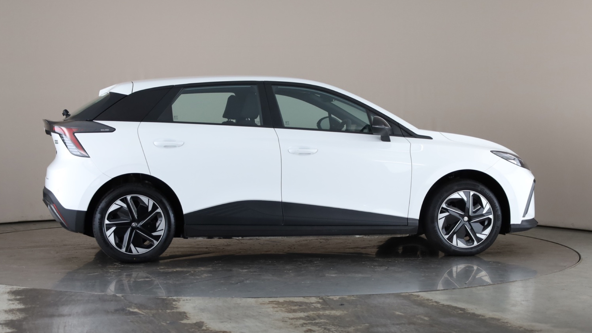 4020993 125kW SE EV 51kWh 5dr Auto