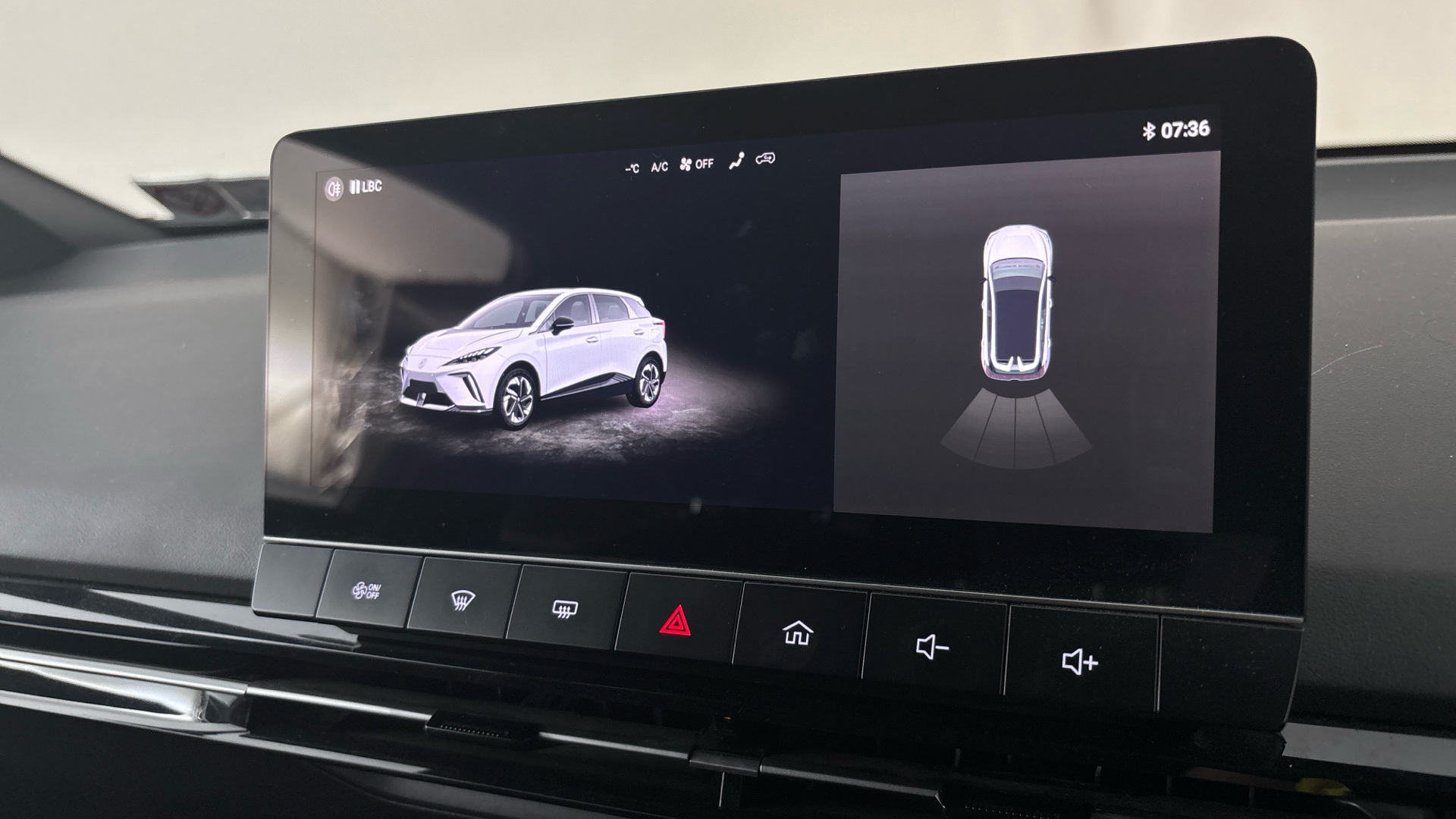 4020993 125kW SE EV 51kWh 5dr Auto