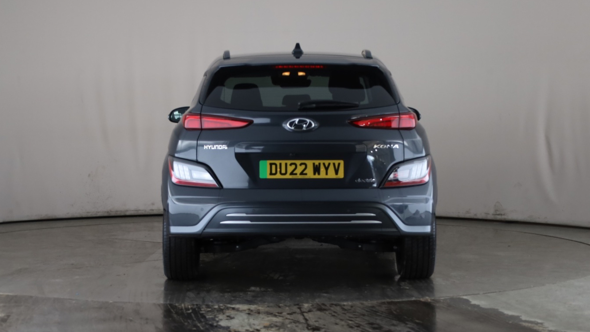 4027566 150kW Premium 64kWh 5dr Auto