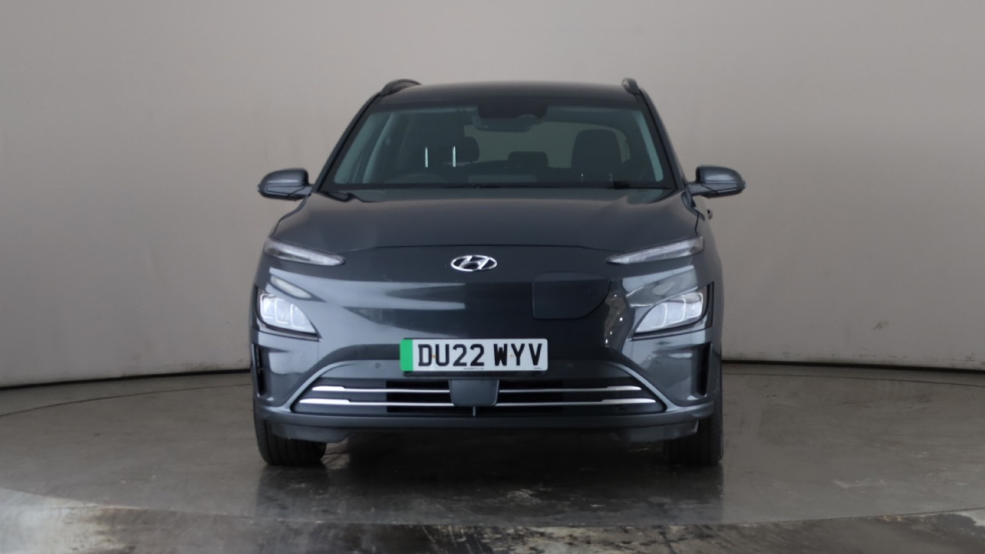 4027566 150kW Premium 64kWh 5dr Auto