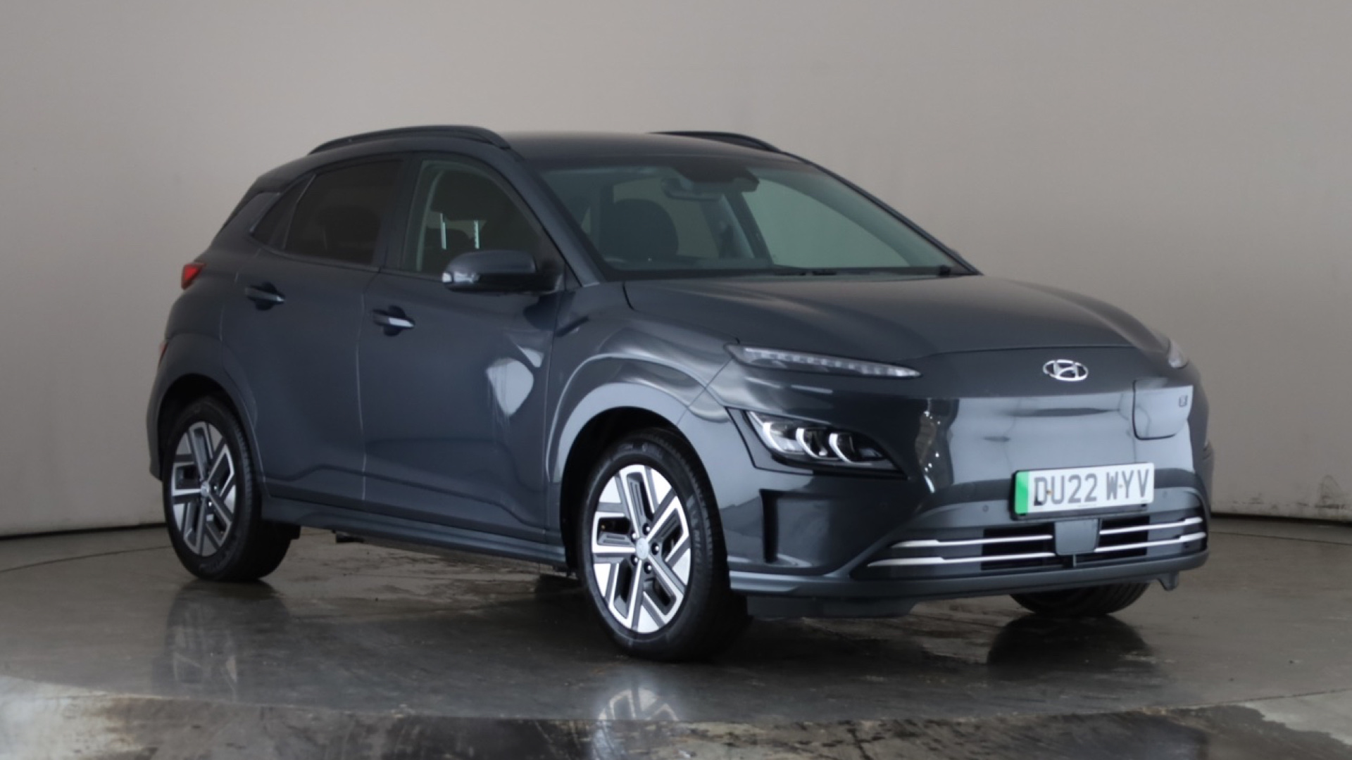 4027566 150kW Premium 64kWh 5dr Auto