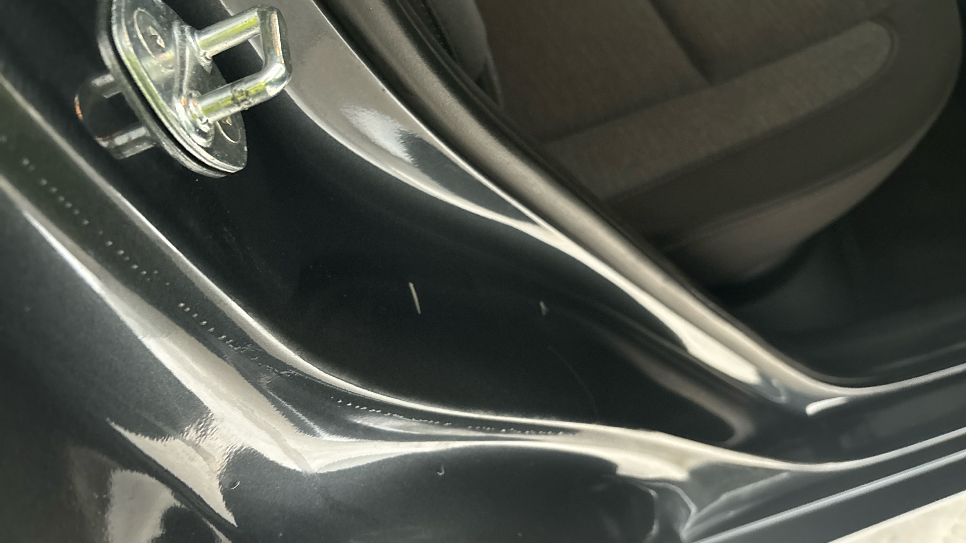 4027566 150kW Premium 64kWh 5dr Auto