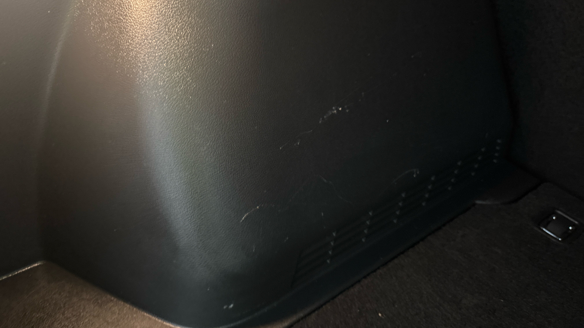 4027566 150kW Premium 64kWh 5dr Auto