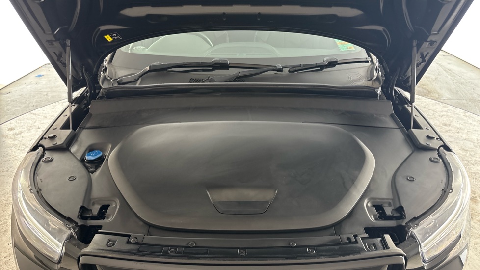VOLVO XC40 ELECTRIC ESTATE 300kW Recharge Twin 78kWh 5dr AWD Auto