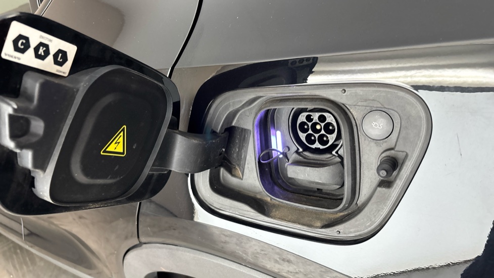 VOLVO XC40 ELECTRIC ESTATE 300kW Recharge Twin 78kWh 5dr AWD Auto