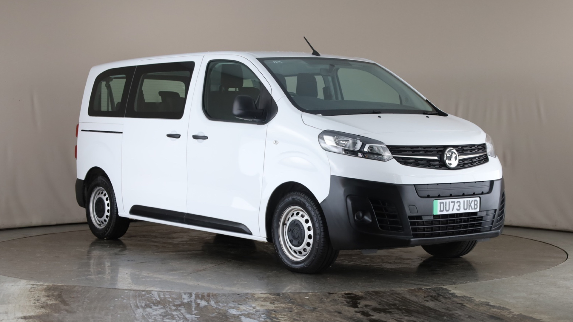 4020825 100kW Combi M 50kWh 5dr [11kWCh] Auto