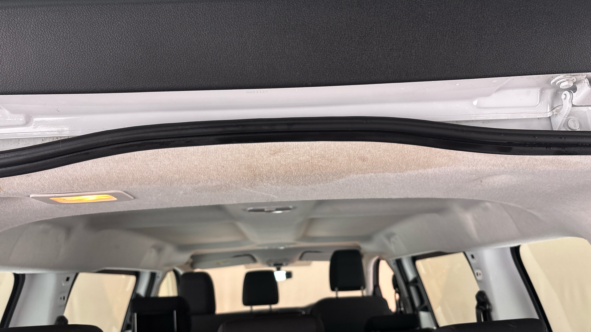 4020825 100kW Combi M 50kWh 5dr [11kWCh] Auto