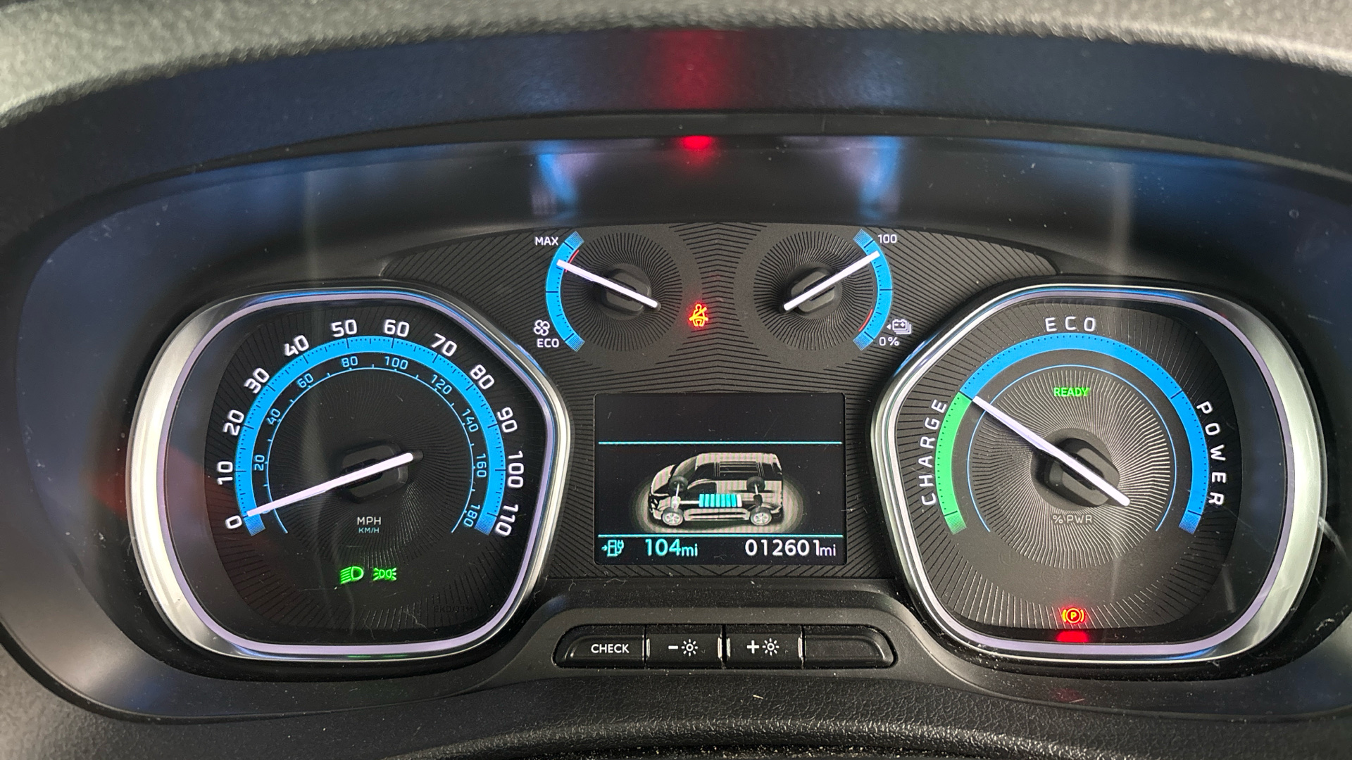 4020825 100kW Combi M 50kWh 5dr [11kWCh] Auto