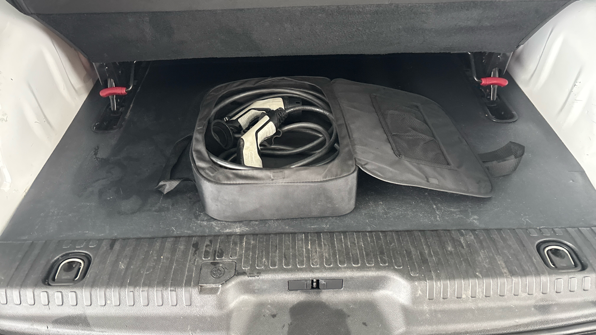 4020825 100kW Combi M 50kWh 5dr [11kWCh] Auto