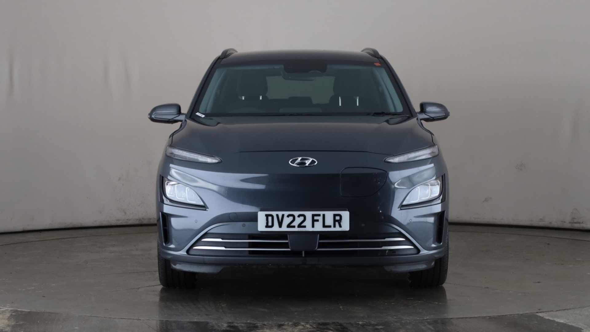 4058566 150kW Premium 64kWh 5dr Auto