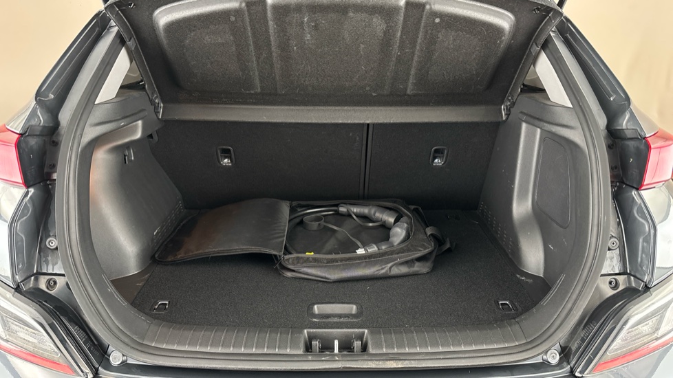 HYUNDAI KONA Image 15