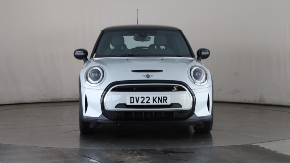 MINI HATCHBACK Image 8