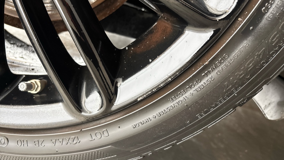 MINI HATCHBACK Scuff