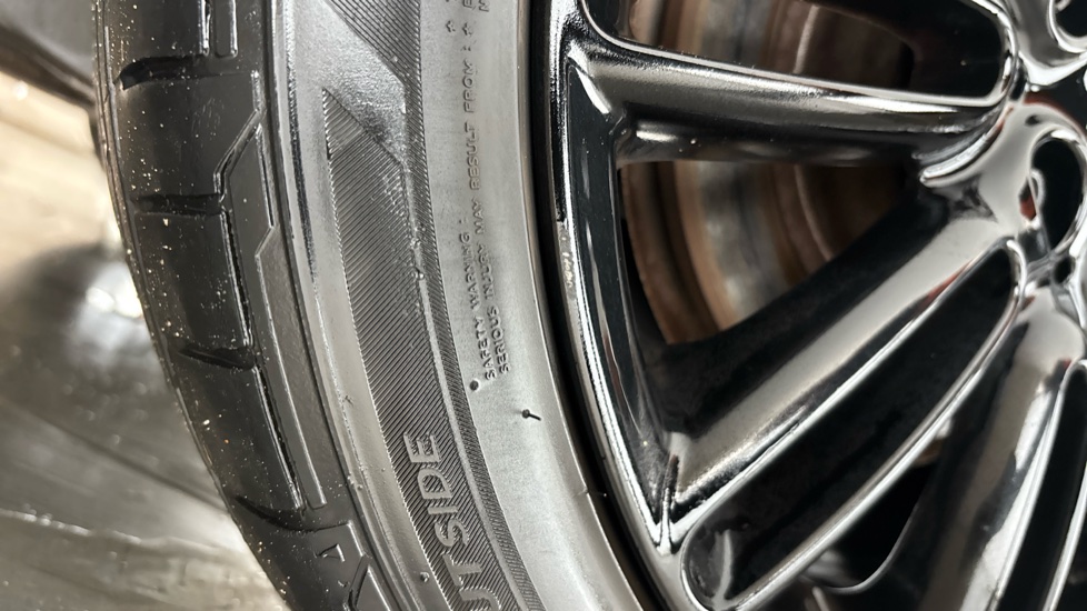 MINI HATCHBACK Scuff