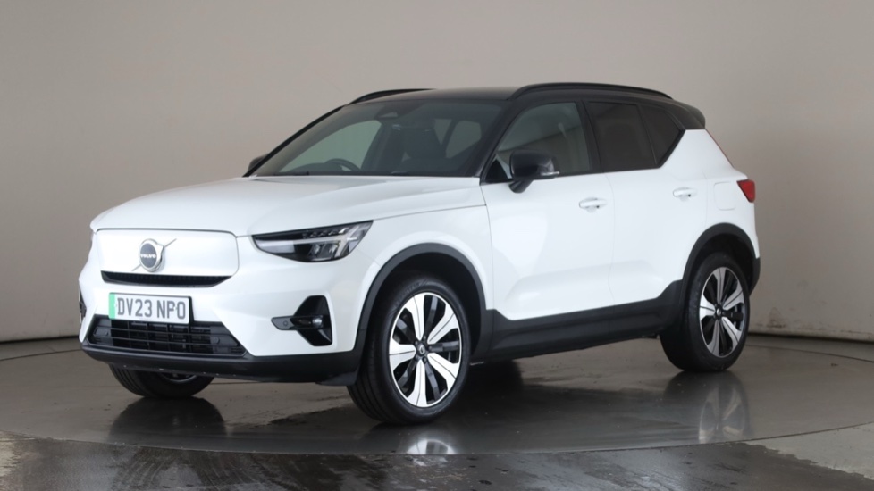 Used VOLVO XC40