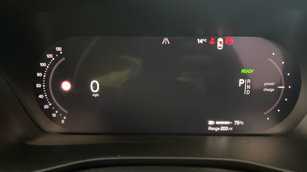 VOLVO XC40 Image 13