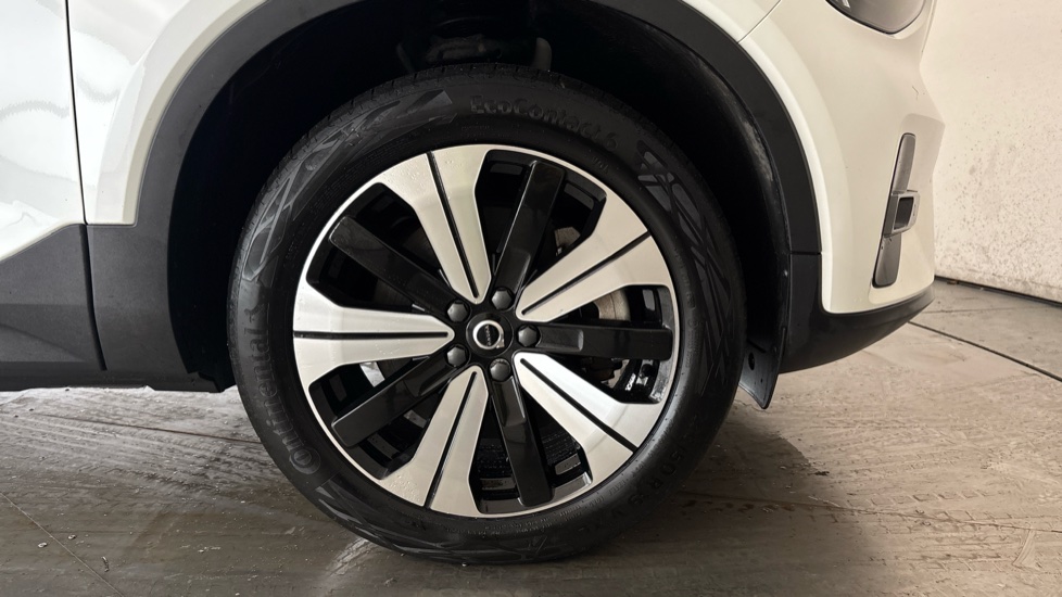 VOLVO XC40 Image 20