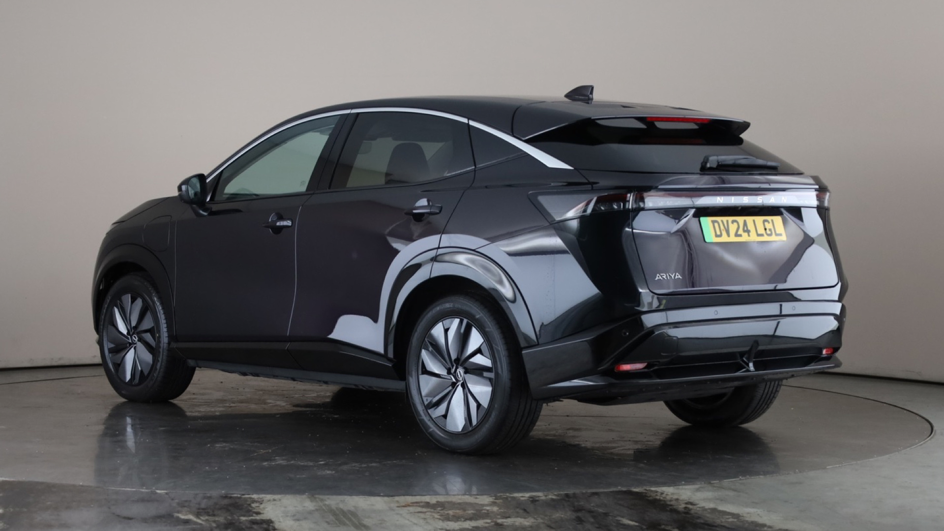 4020611 178kW Advance 87kWh 22kWCh 5dr Auto [Sky Pack]