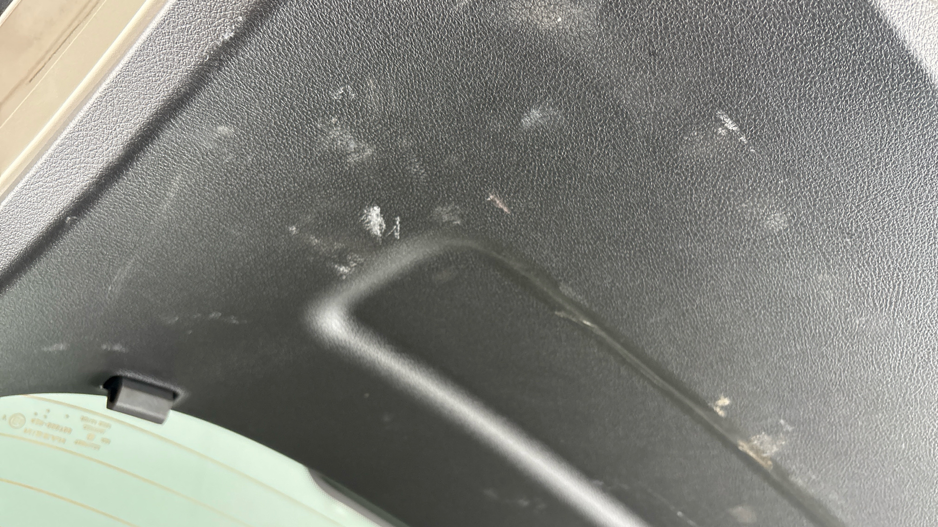 4020611 178kW Advance 87kWh 22kWCh 5dr Auto [Sky Pack]