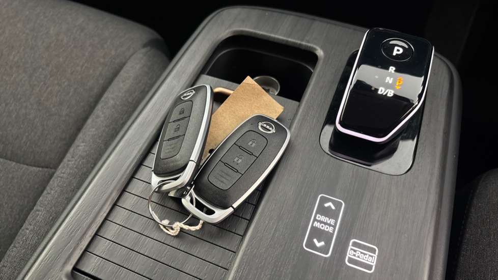 NISSAN ARIYA 2 keys available