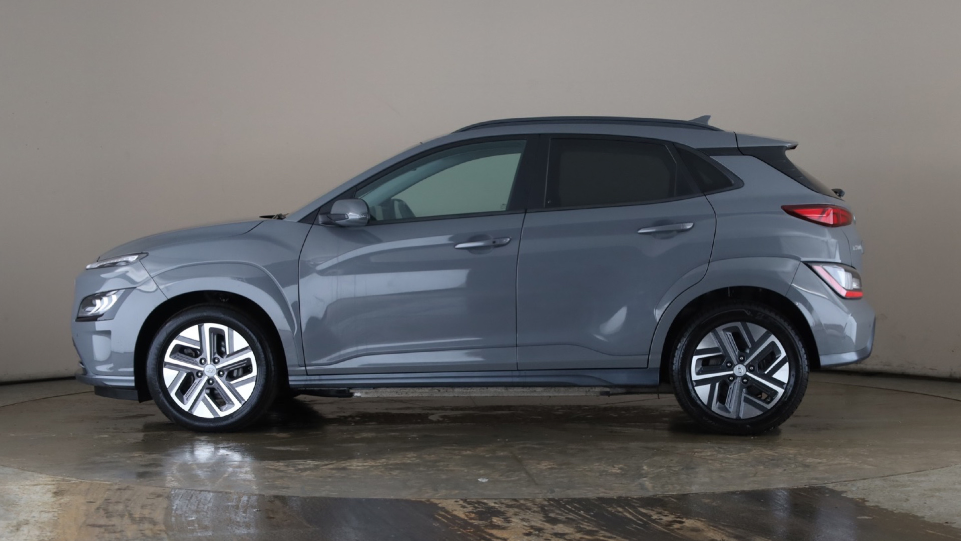 150kW Premium 64kWh 5dr Auto [2021]