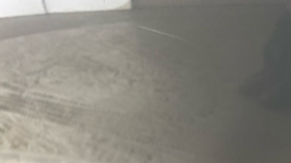 HYUNDAI KONA scratches