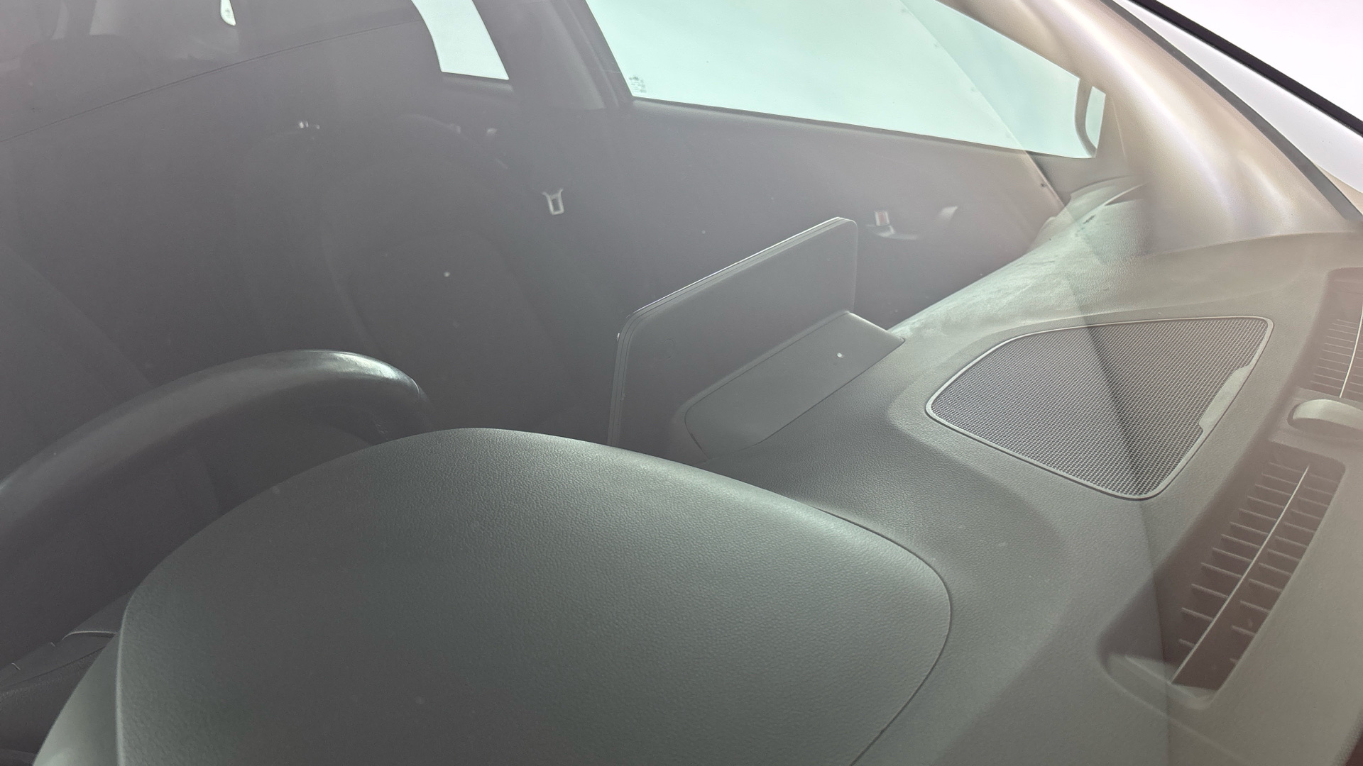 4020796 150kW Premium 64kWh 5dr Auto