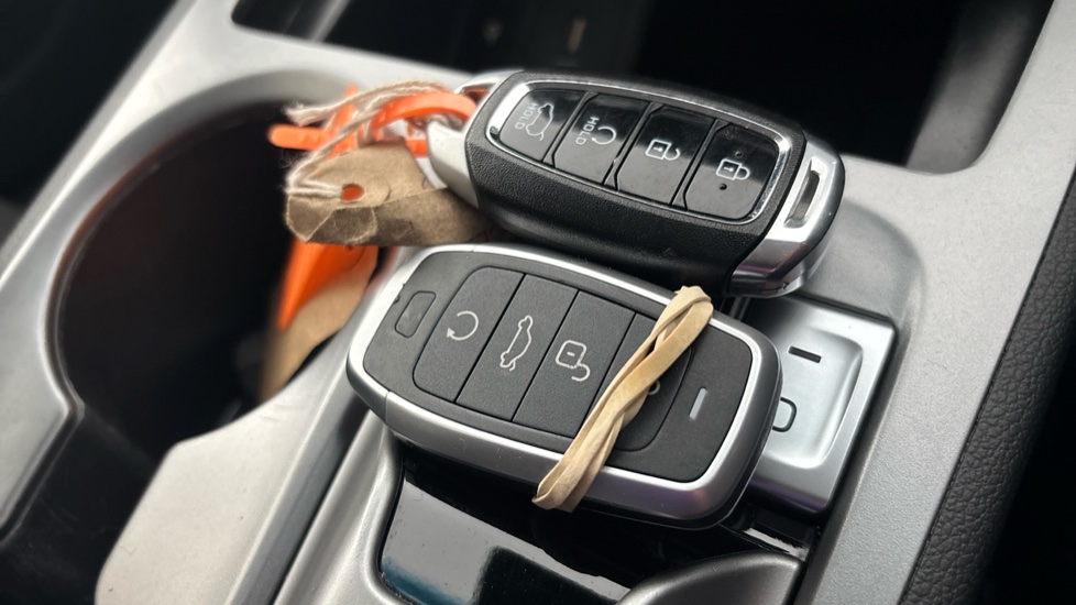 HYUNDAI KONA 2 keys