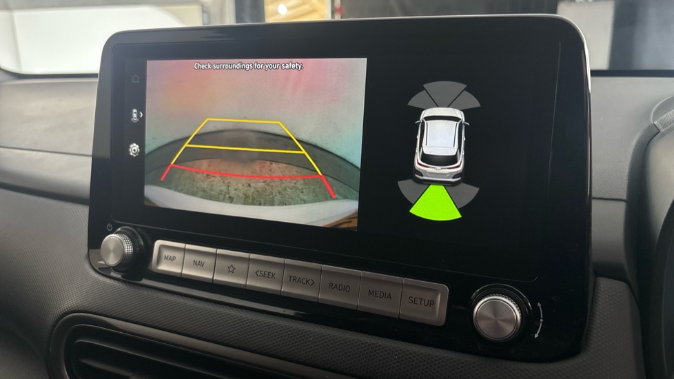 HYUNDAI KONA reverse camera