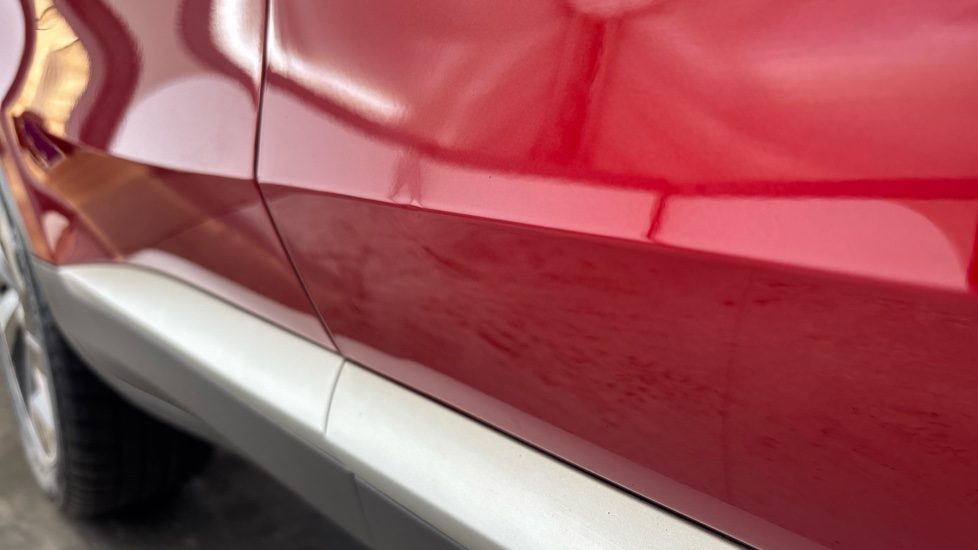 MG ZS Dent