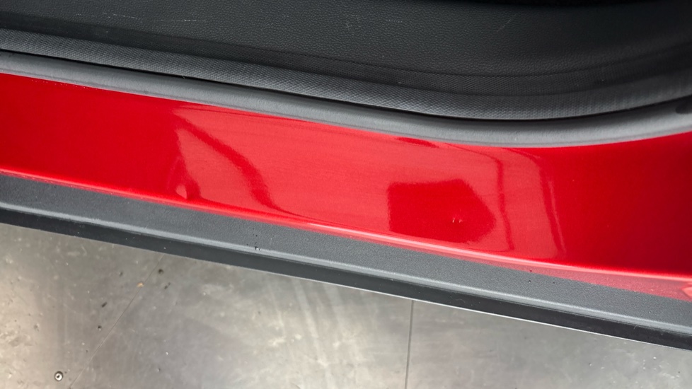 MG ZS Dents and chips