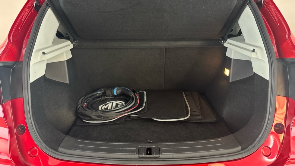 MG ZS Image 15