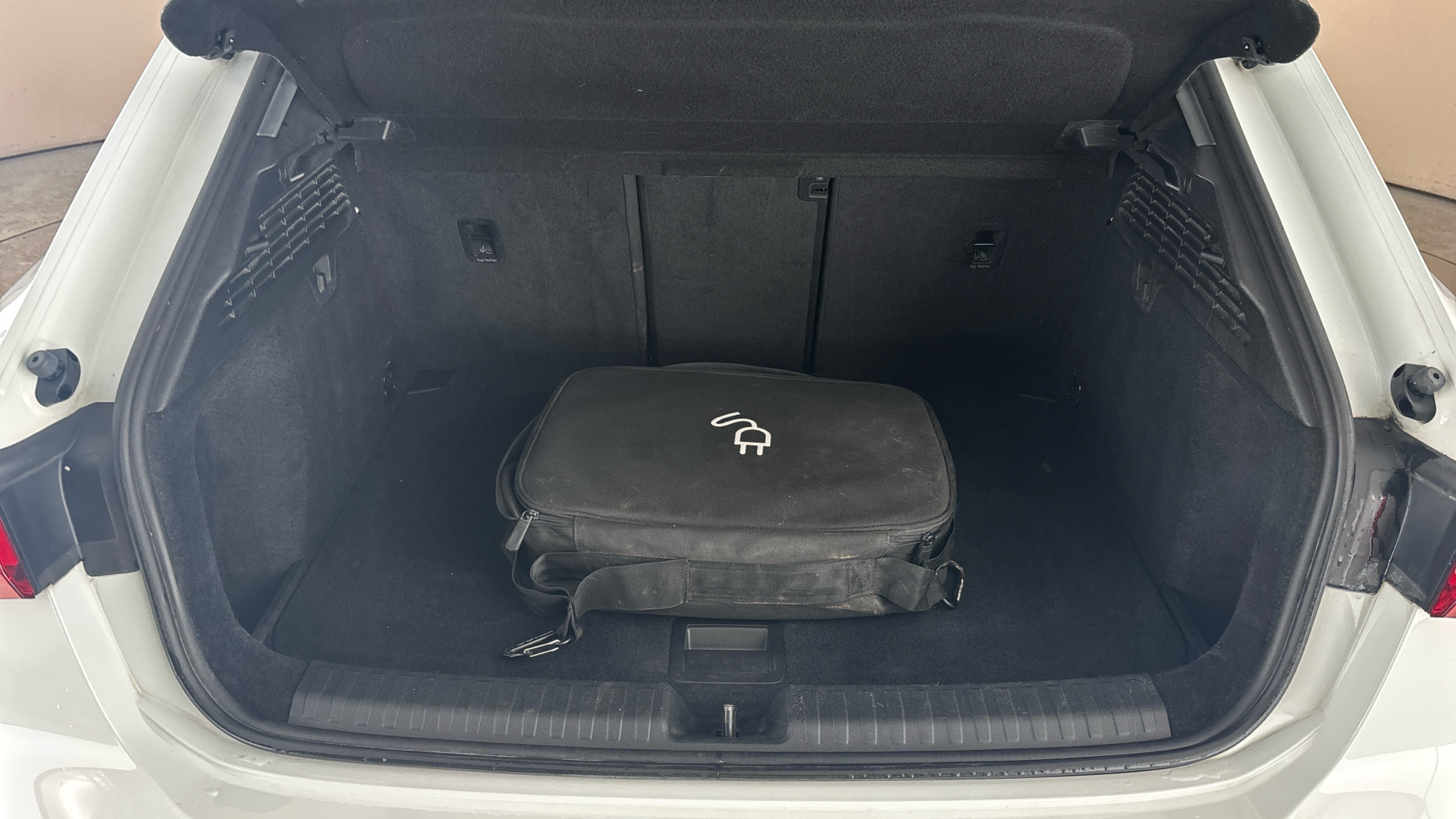 4020655 40 TFSI e Sport 5dr S Tronic