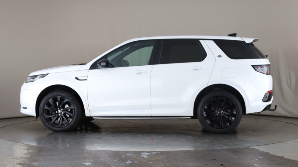 LAND ROVER DISCOVERY SPORT Image 2