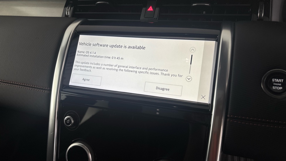 LAND ROVER DISCOVERY SPORT Image 12