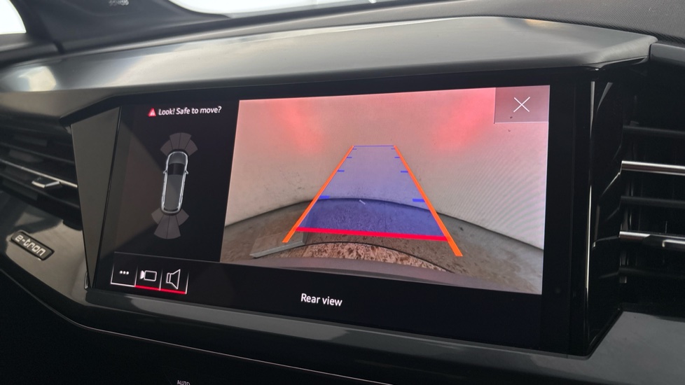 AUDI Q4 reverse camera