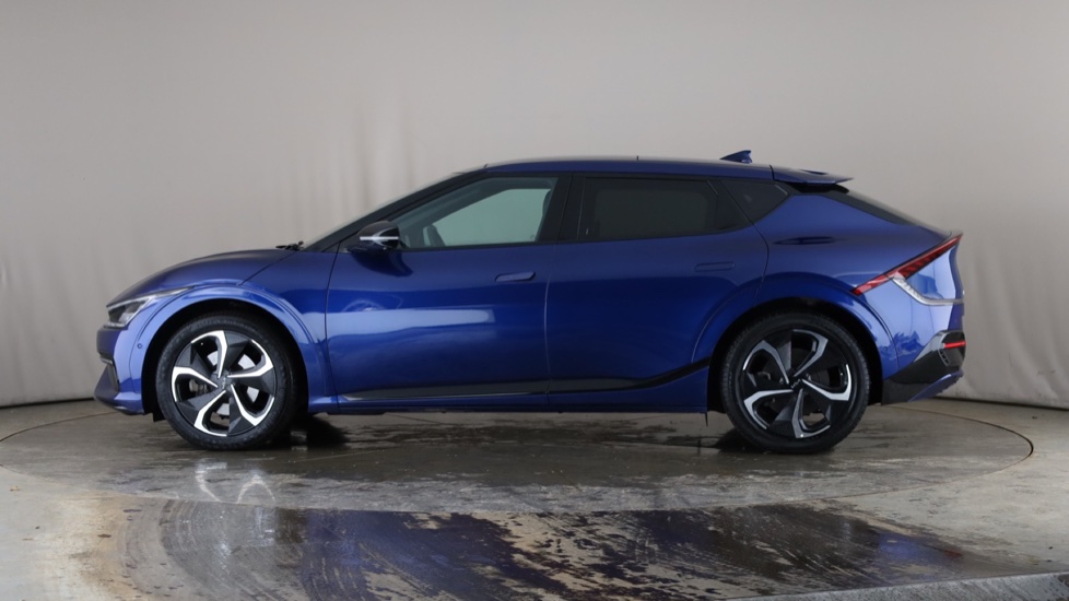 KIA EV6 Image 2