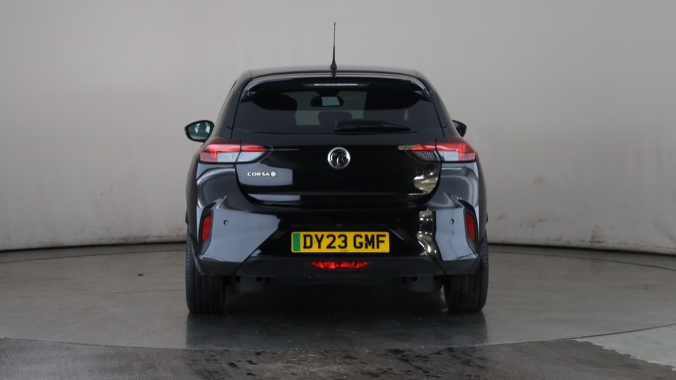 VAUXHALL CORSA Image 4