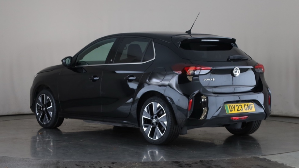 VAUXHALL CORSA Image 3