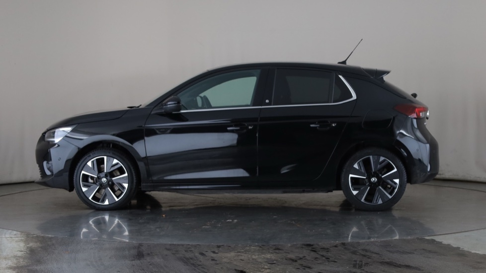 VAUXHALL CORSA Image 2